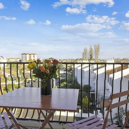 Du - Welkeys Apartmán *